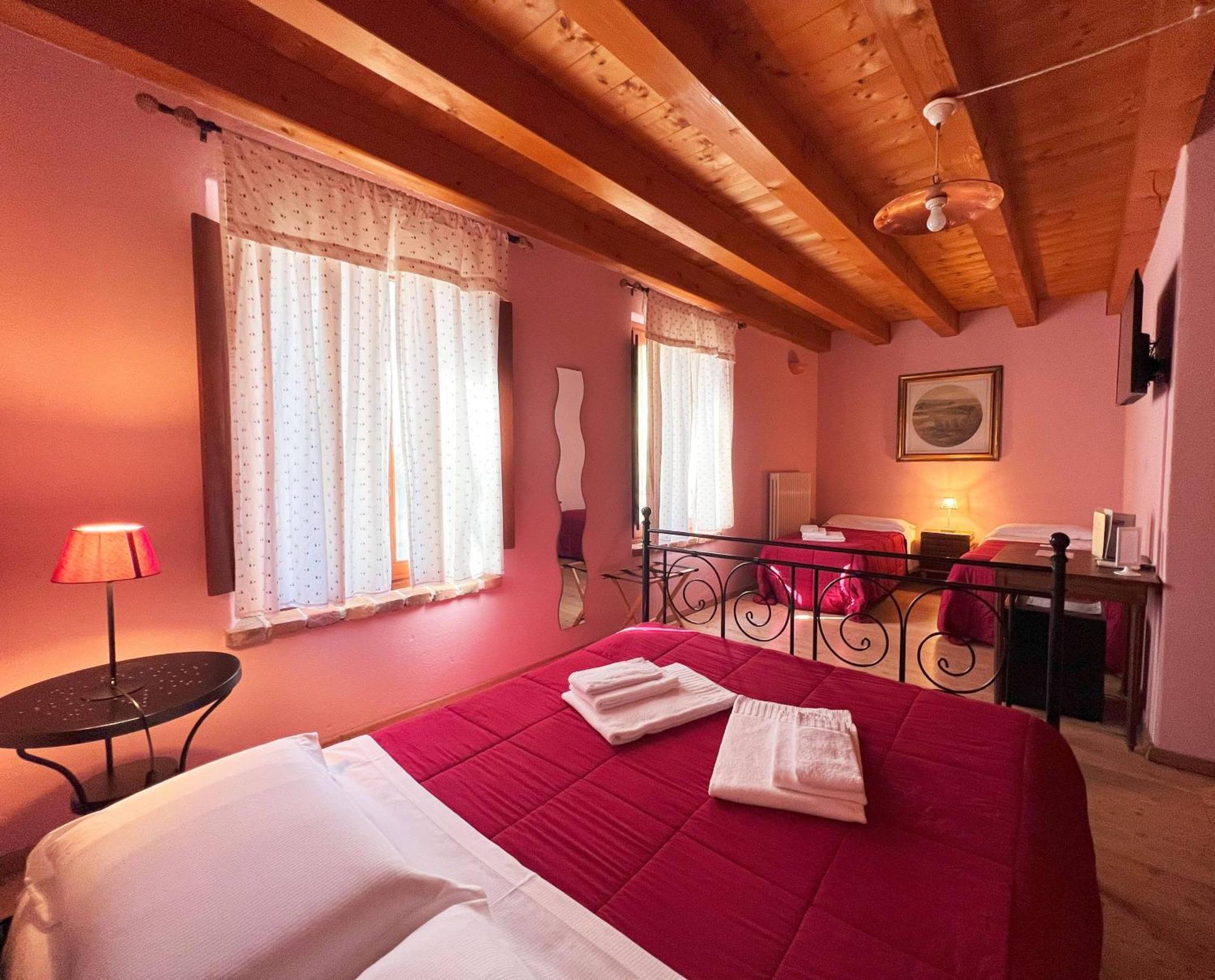 סאן מרטינו בואון אלברגו Agriturismo Corte Pellegrini מראה חיצוני תמונה
