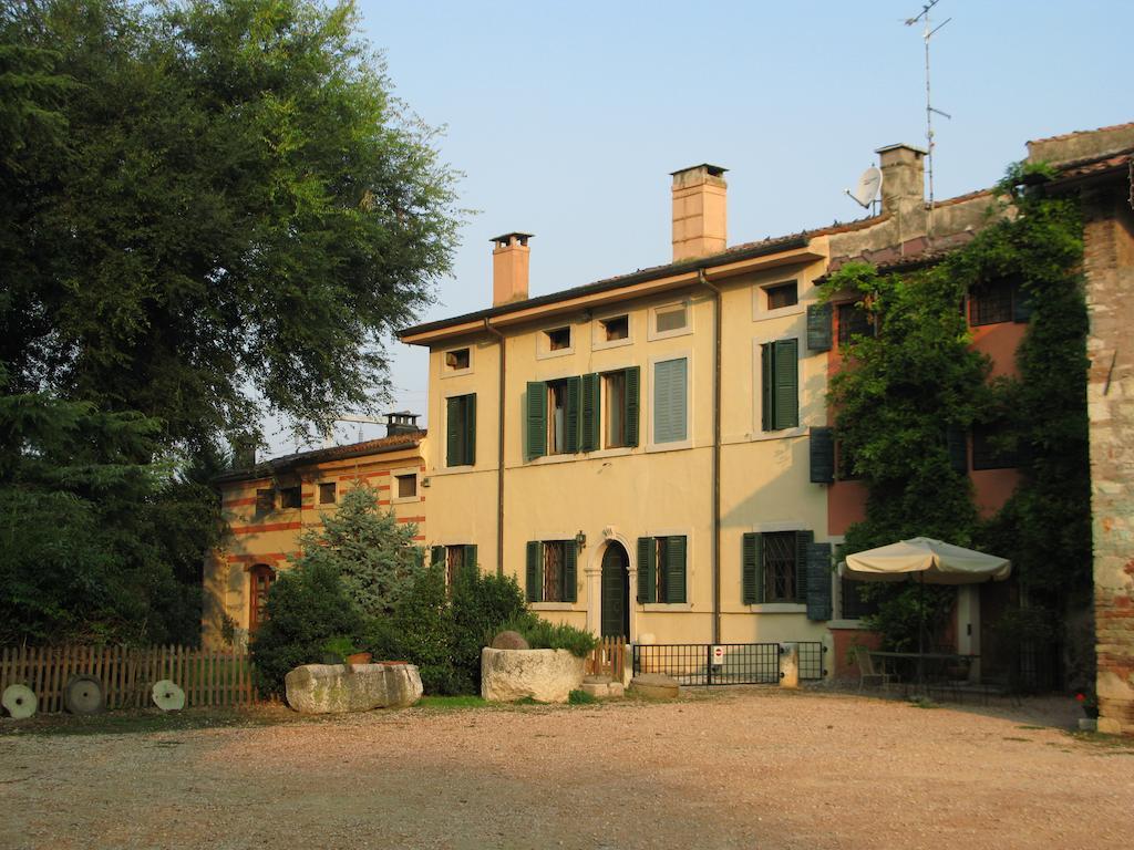סאן מרטינו בואון אלברגו Agriturismo Corte Pellegrini מראה חיצוני תמונה